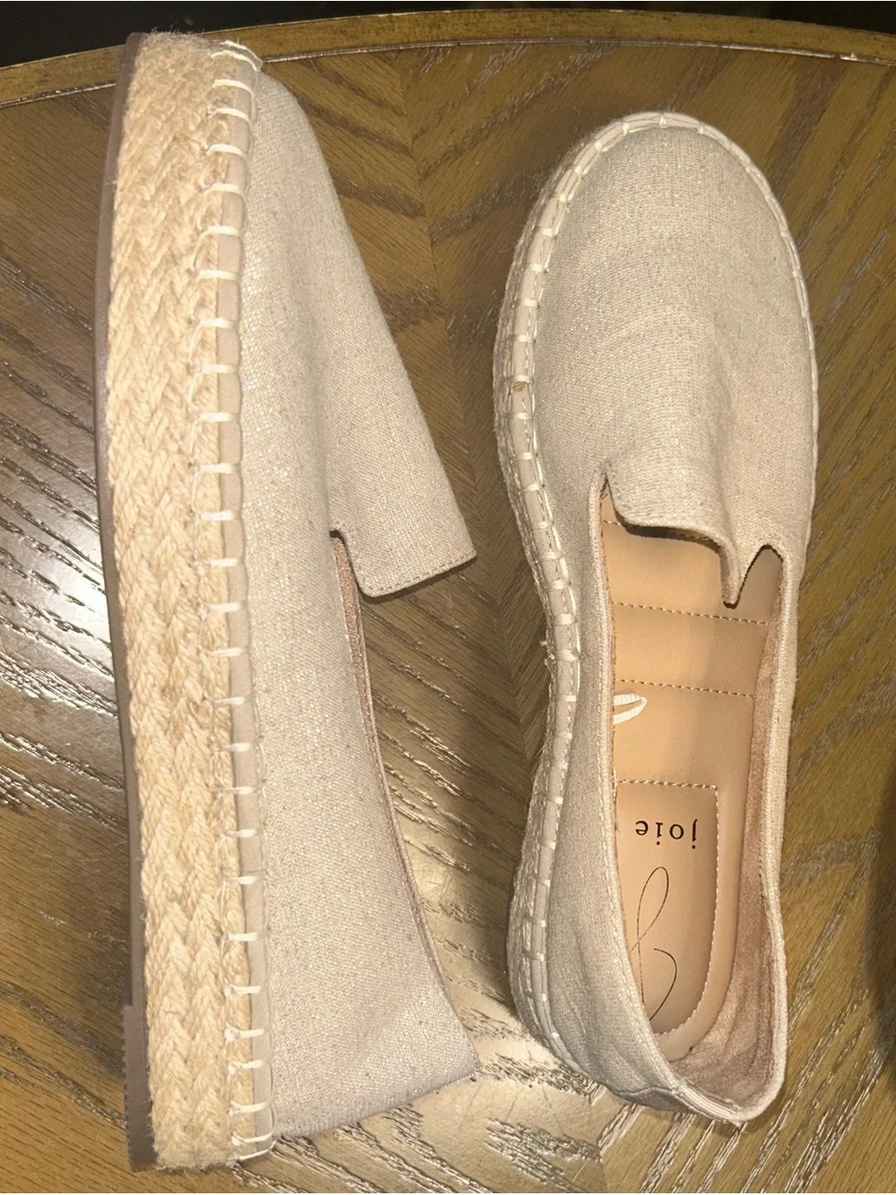 Joie cream slip